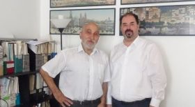 Jozsef Hegedus and Gabriel Amitsis in the office of MRI, Budapest