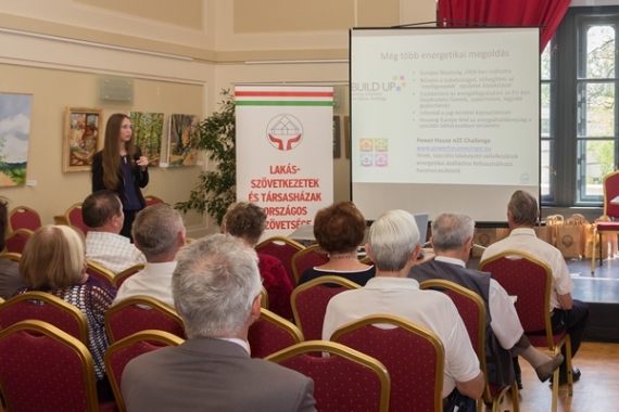 Housing Europe Policy Assistant, Edit Lakatos holds a presentation on the use of EU funding for energy efficiency