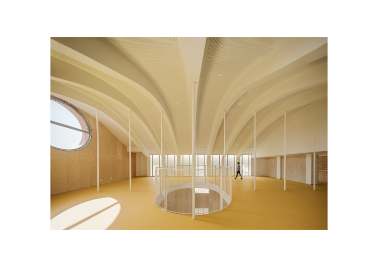 7593 fabra coats social housing 20220131072741